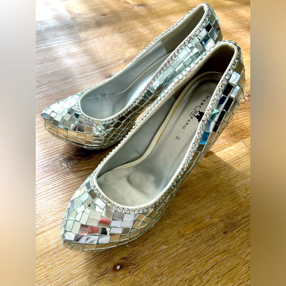 NWB Marc Defang Markesha Real Mirrored Pumps (Women’s Size 9.5)